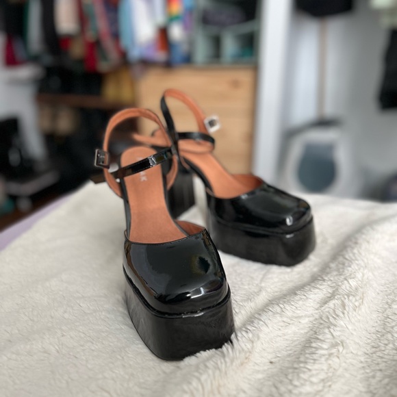 Jonak black patent leather platform heels - Picture 4 of 8